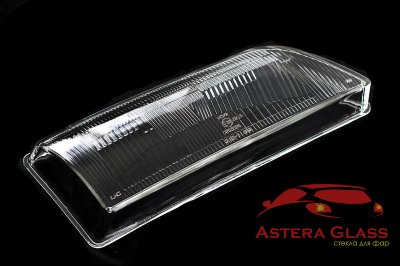 Nissan Maxima A32 95-00  R Стекло фары правое 
